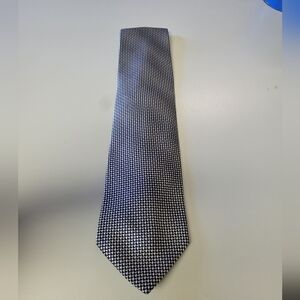 Classic Black and White Foggia Tie